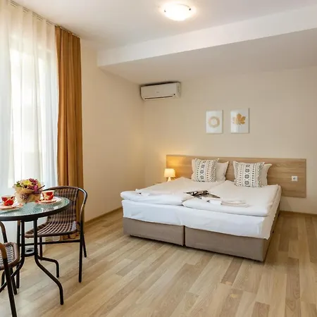 Flora 1 Διαμέρισμα