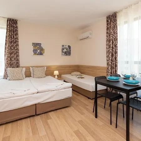 Flora 1 Μπουργκάς