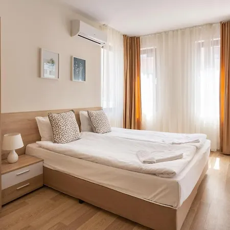 Flora 1 Appartement Burgas Stad