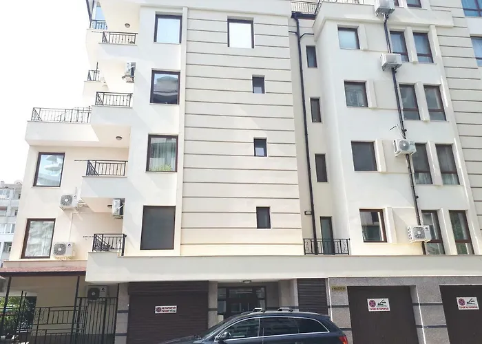 Flora 1 Апартамент